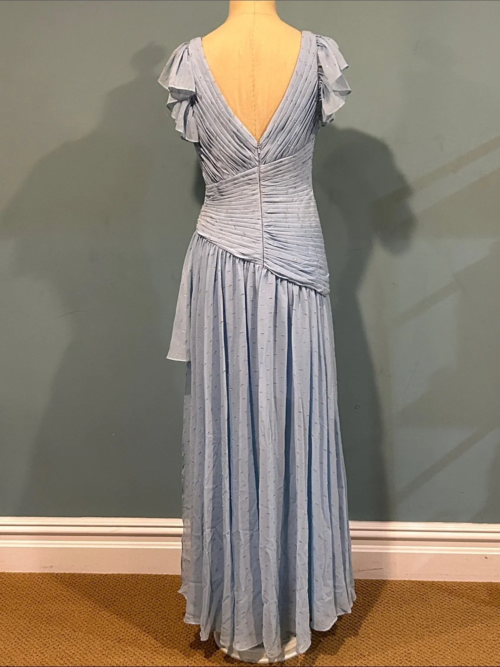 IEENA for Mac Duggal Chiffon Asymmetrical Ruched Gown Flutter Sleeves sz 4 Prom - Picture 3 of 17